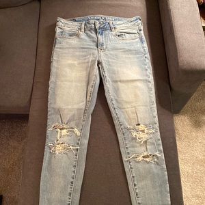American Eagle ripped jeggings